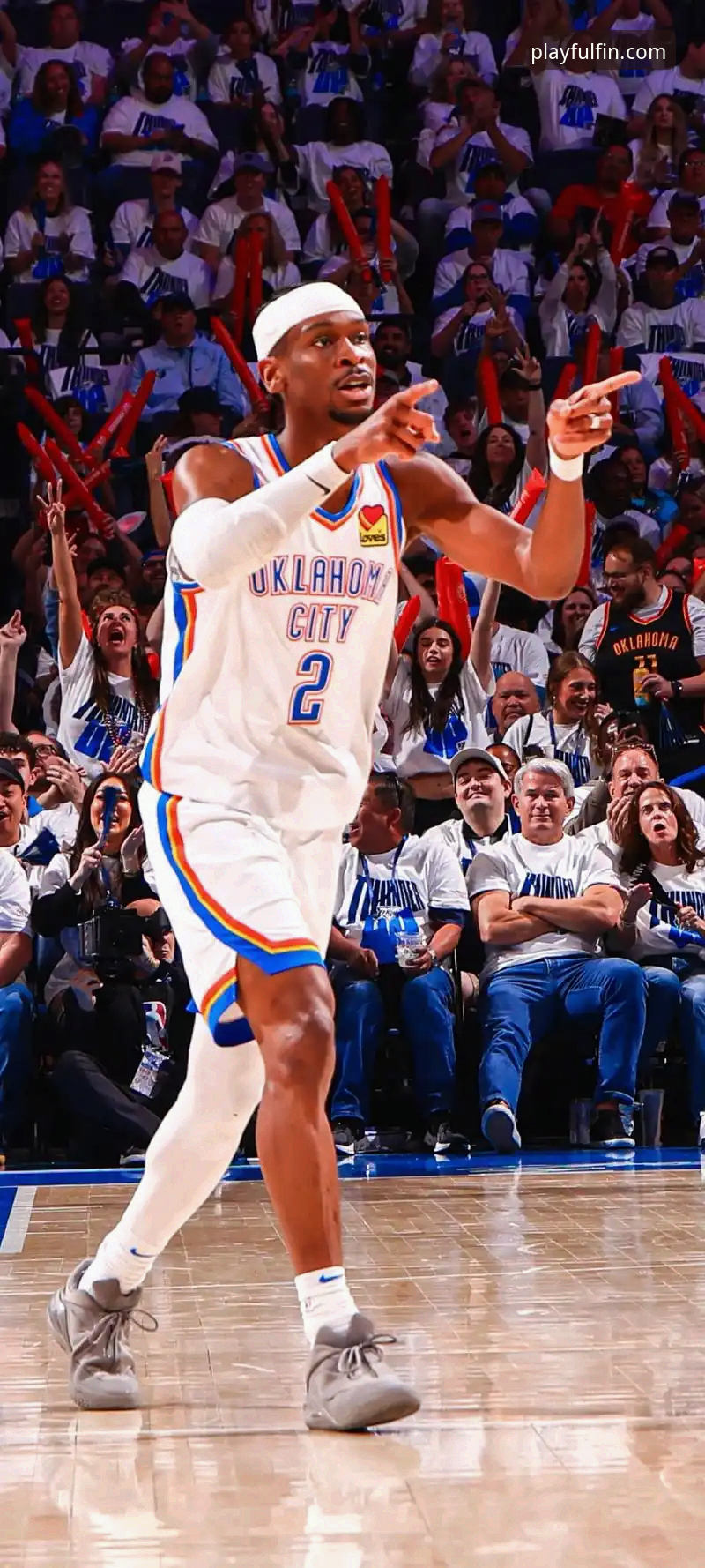 雷霆加时力克活塞锁定60胜，亚历山大47分加时10分成关键胜负手